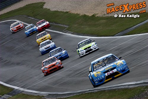 BRL V6 Molenaar leidt